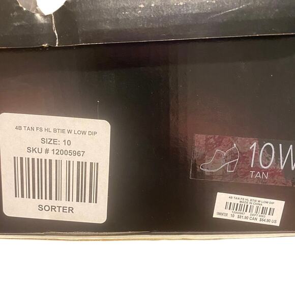 Torrid Tan Faux Suede Heeled Booties Size 10W Low Dip Ankle Boots Style L8333-02 - Picture 7 of 7